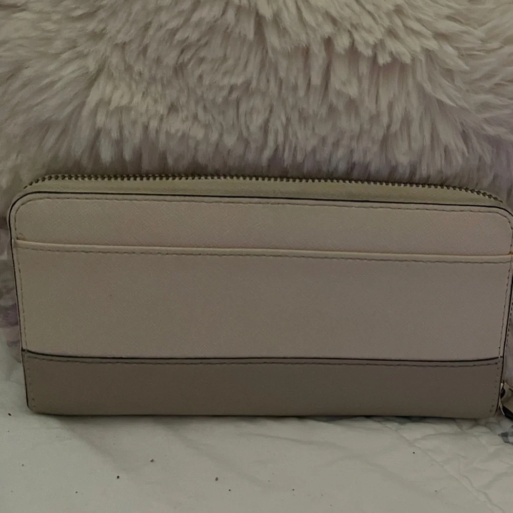 Kate Spade Zip-Around Wallet color block 2 tone
